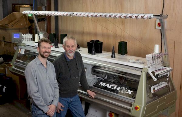 new-technology-for-shetland-knitwear-manufacturer-–-knitting-industry