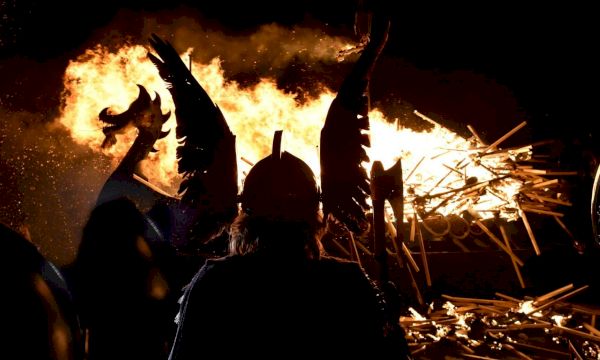 up-helly-aa:-what-is-the-history-of-lerwick’s-biggest-fire-festival?-–-the-press-&-journal