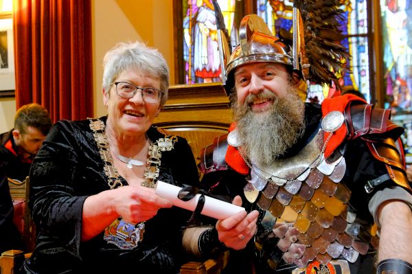 jokes-aplenty-as-convener-officiates-up-helly-a’-civic-reception-–-shetland-times-online