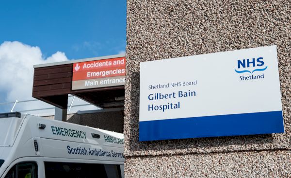 ‘credible-and-serious’-pay-offer-to-be-considered-by-nhs-staff