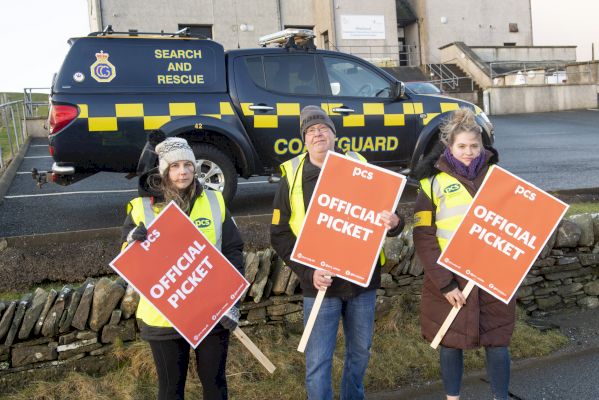 coastguard-staff-to-strike-again