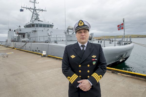 russian-tug-‘observed’-now-heading-away-north
