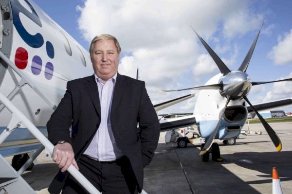 former-loganair-chief-to-lead-hial-as-interim-director