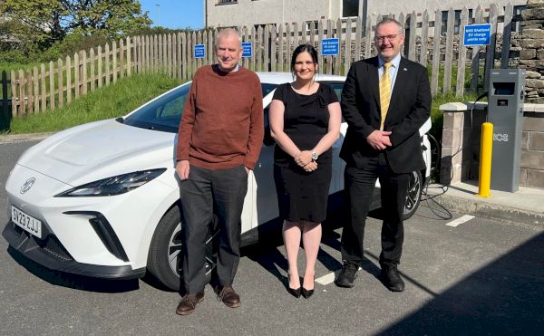 new-fleet-of-electric-cars-up-and-running-for-nhs