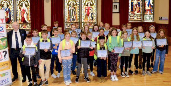 road-safety-pupils-given-awards-in-lerwick