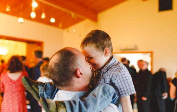 father-to-walk-yell-to-edinburgh-in-memory-of-son