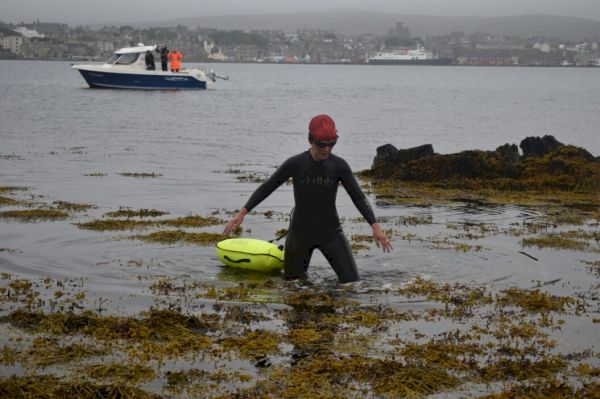 moraig-takes-the-plunge-and-raises-1,500