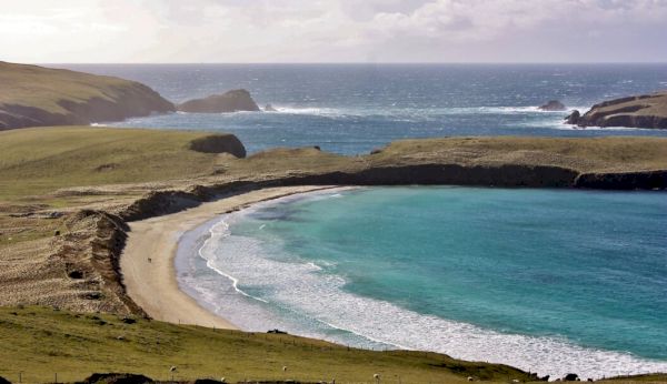 kitesurfer-rescued-from-scousburgh 