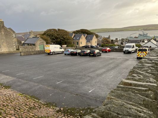 masterplan-row-rumbles-on-with-calls-not-to-‘desecrate’-town-for-parking