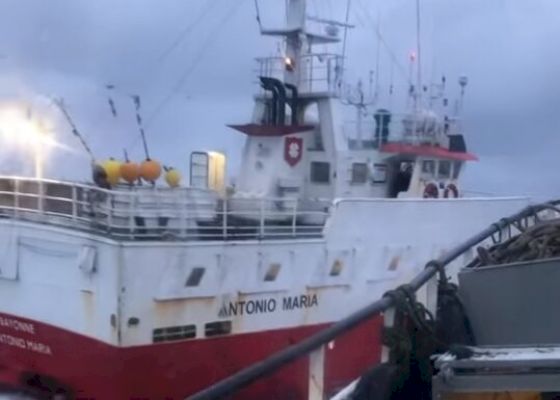 ‘shocking’-–-foreign-vessel-caught-on-video-in-near-miss-with-shetland-crew