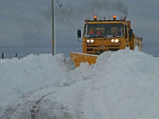 snowfall-causes-another-school-closure