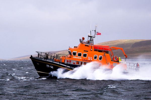 rnli-volunteers-to-mark-200th-anniversary-at-event-in-london