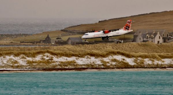 loganair-rolls-back-on-new-flights-as-it-grapples-with-poor-performance 
