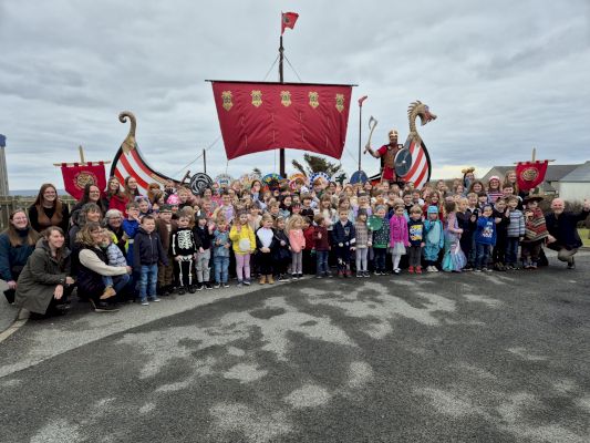watch:-fun-filled-day-for-guizer-jarl-and-his-squad