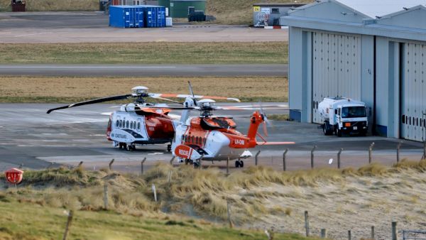 eight-fishermen-rescued-as-boat-sinks