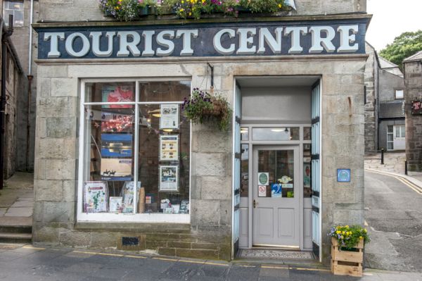tourist-information-centre-to-close-as-part-of-nationwide-shutdown 
