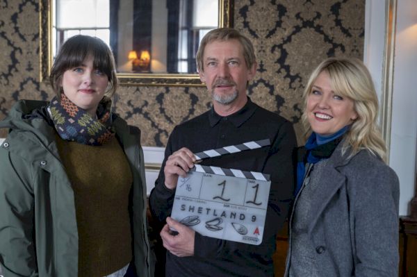 professor-quirrell-to-defend-against-dark-arts-in-shetland-series-nine