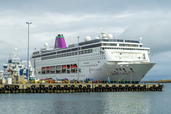 first-ship-of-bumper-season-cruises-in