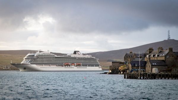 cruise-visit-cancelled-due-to-strong-winds