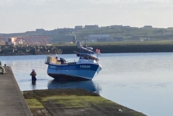 update:-lifeboat-crew-respond-to-rescue-call-at-sumburgh