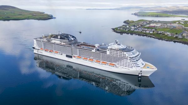 largest-cruise-ship-yet-arrives-in-lerwick
