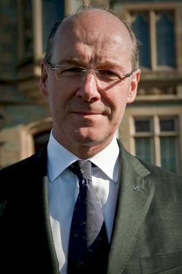 swinney-to-announce-5m-package-during-isles-visit