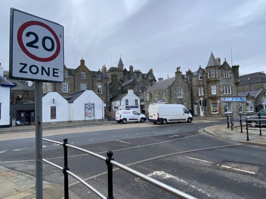 poll:-should-20mph-speed-limits-become-the-norm-for-built-up-areas? 