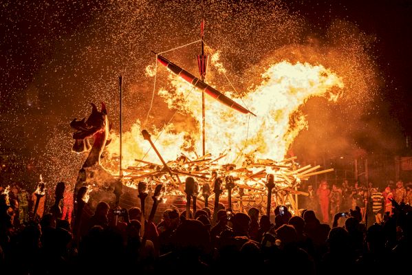 isles-photographer’s-fiery-photo-highly-commended-at-top-awards