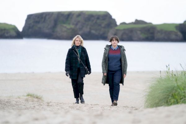 poll:-will-you-be-tuning-in-for-shetland-series-nine? 