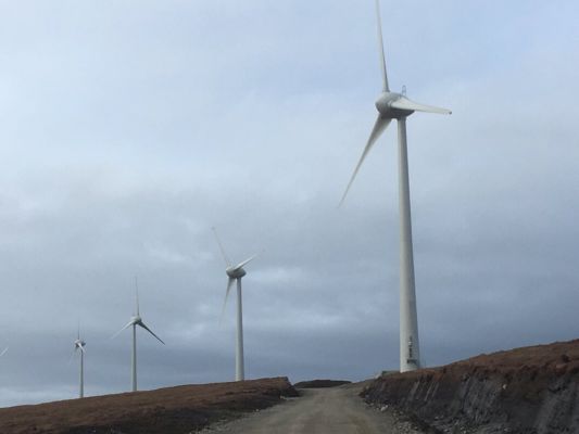 poll:-would-you-support-the-development-of-a-community-owned-windfarm?