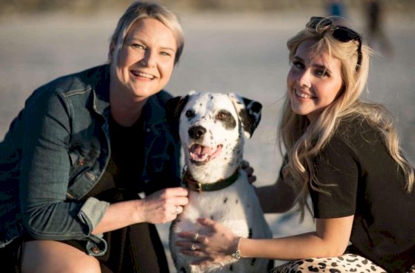 family-‘blown-away’-by-kindness-after-losing-their-home-to-devastating-fire