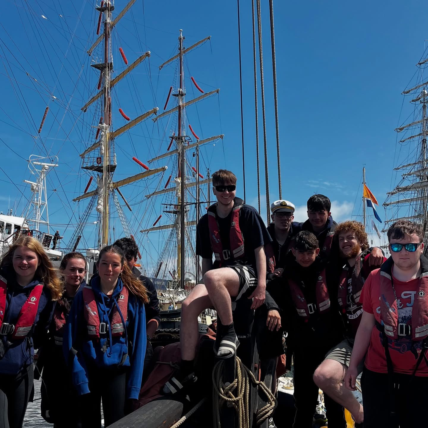 support-for-young-sailors