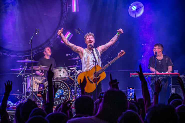 watch:-highlights-of-rising-north’s-epic-saturday-evening-concert