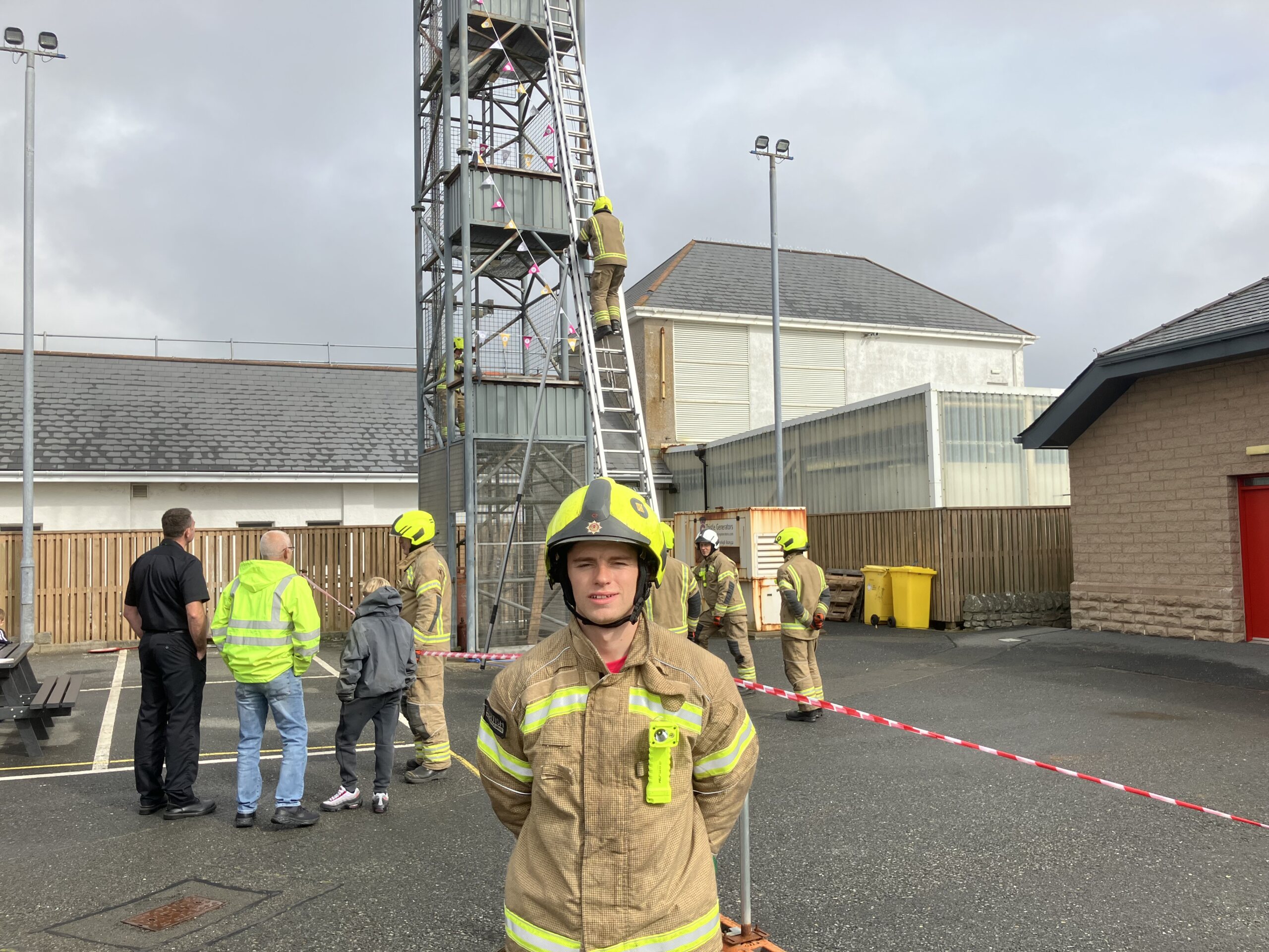 firefighters-take-on-mountain-of-a-challenge