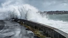 flood-alert-warning-as-storm-amy-blows-through
