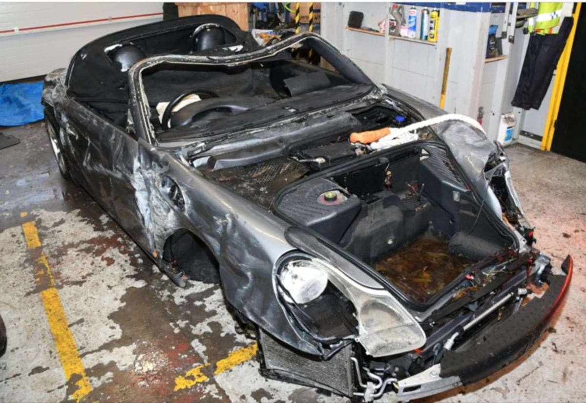 prosecutors-release-audio-of-murderer’s-999-call-and-images-of-the-porsche-he-drove-into-the-sea