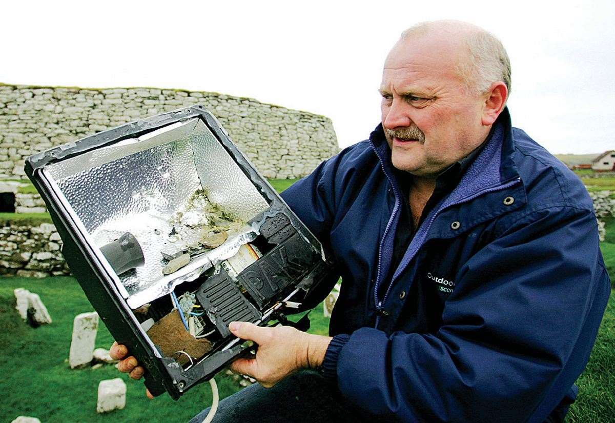 times-past:-adventuresome-pig,-lerwick-break-ins,-clickimin-broch-vandalism,-heroic-rescue;-sheep-thefts-and-more