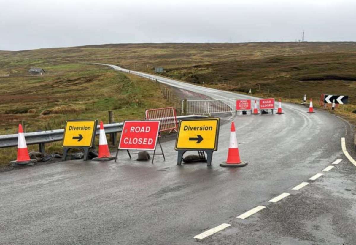 drivers-using-closed-dales-lees-road-prompts-sic-to-issue-a-reminder-it-won’t-reopen-until-monday