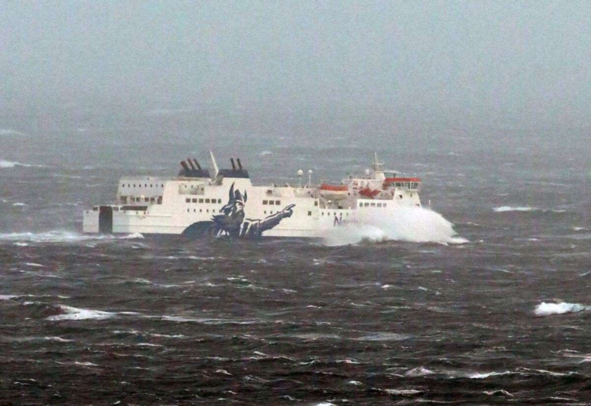 northlink-issues-further-warnings-of-weather-related-travel-disruption